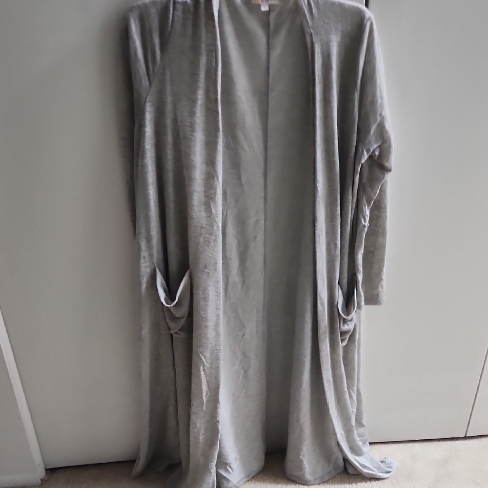 LuLaRoe Gray Cozy Knit Robe